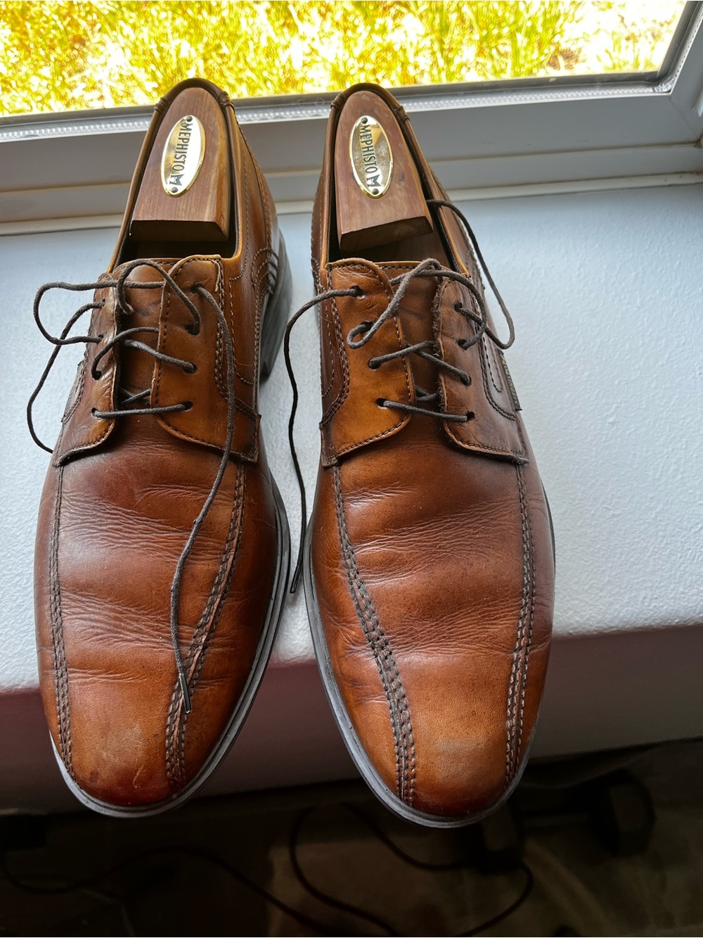 Mephisto Men's Brown Leather Lace-Up Dress Shoes